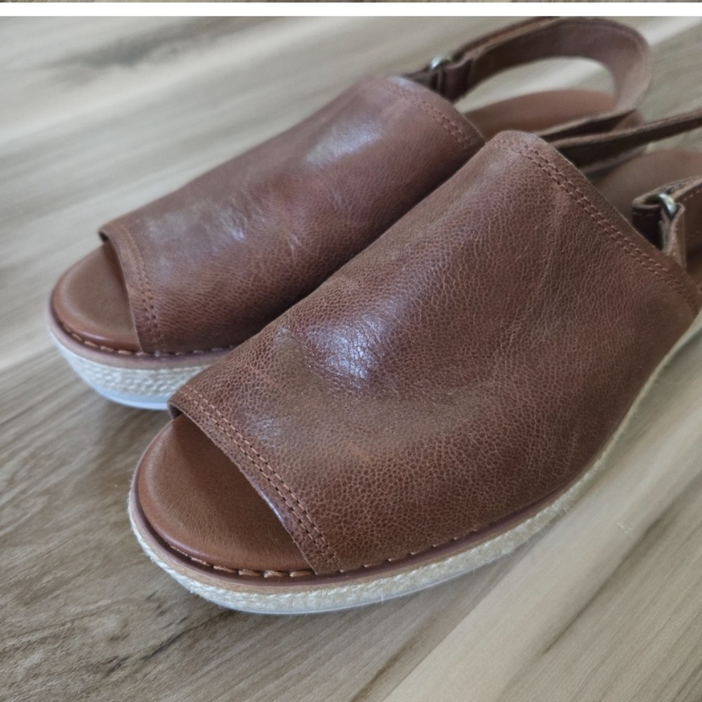 Timberland Sensorflex sandal’s Sz 7m Brown color - Picture 3 of 11
